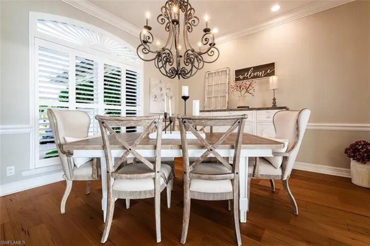 1942  KINGFISH  RD, Naples, FL 34102
