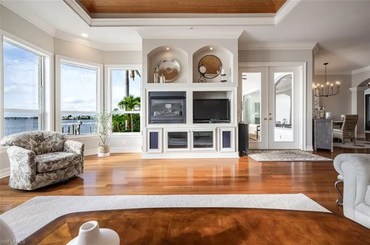 1942  KINGFISH  RD, Naples, FL 34102