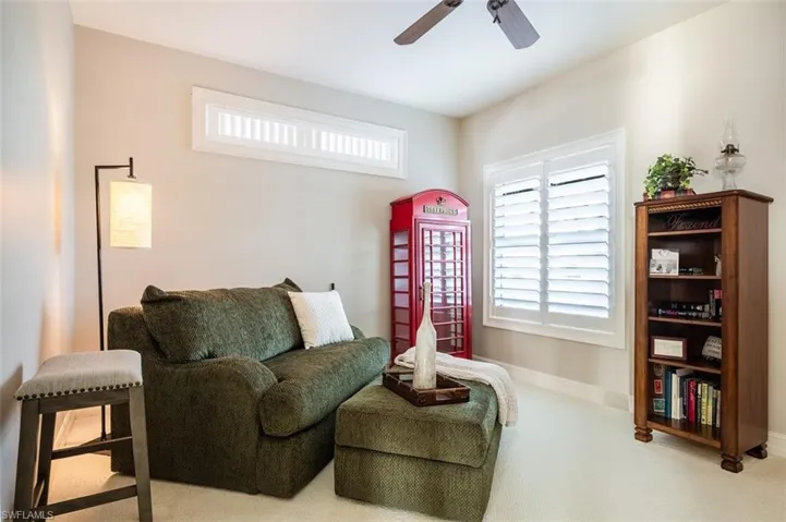1942  KINGFISH  RD, Naples, FL 34102
