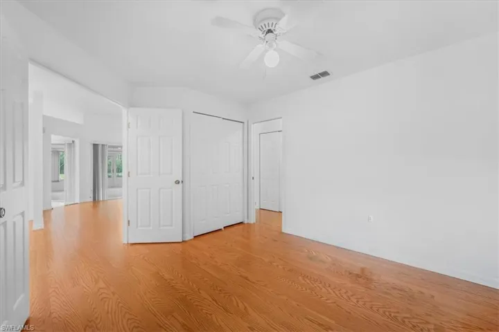 Bedroom / Den