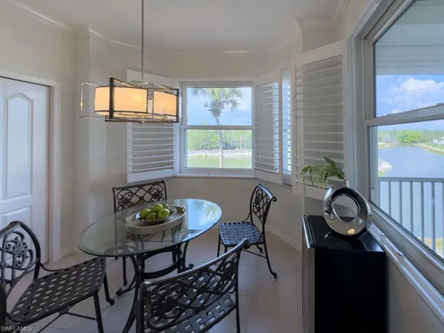 8555 Naples Heritage Dr 237, Naples, Florida 34112