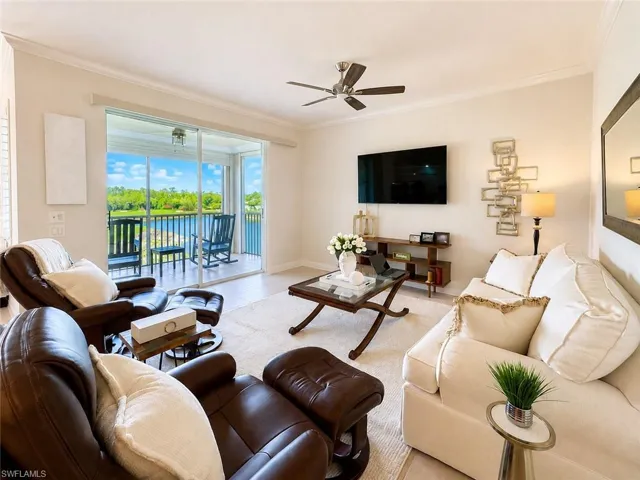 8555 Naples Heritage Dr 237, Naples, Florida 34112