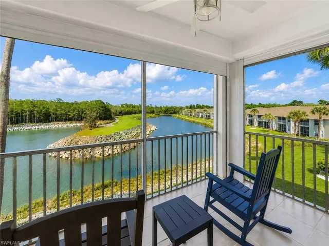 8555 Naples Heritage Dr 237, Naples, Florida 34112