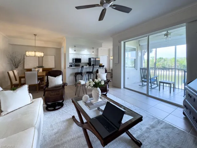 8555 Naples Heritage Dr 237, Naples, Florida 34112