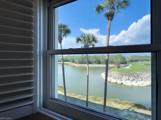 8555 Naples Heritage Dr 237, Naples, Florida 34112