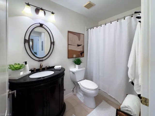 8555 Naples Heritage Dr 237, Naples, Florida 34112