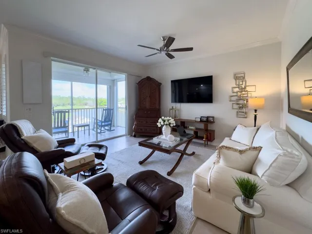 8555 Naples Heritage Dr 237, Naples, Florida 34112