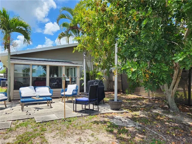 11370 & 11368 Summerwinds Ct 70, Fort Myers, Florida 33908