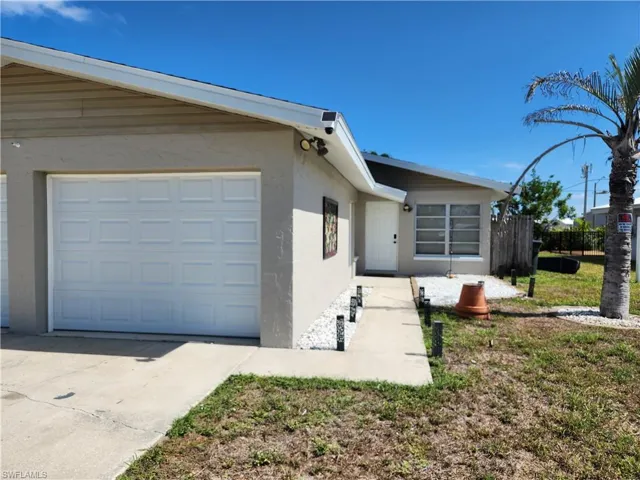 11370 & 11368 Summerwinds Ct 70, Fort Myers, Florida 33908