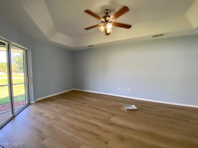 10 W 11th  ST, Lehigh Acres, FL 33972