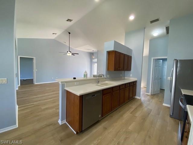 10 W 11th  ST, Lehigh Acres, FL 33972