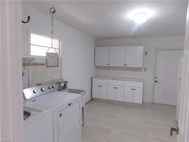1930 Indian Creek Dr, North Fort Myers, Florida 33917