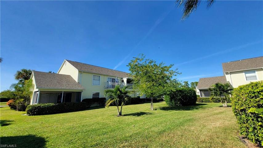 1599 Trafalgar LN-Naples-FL