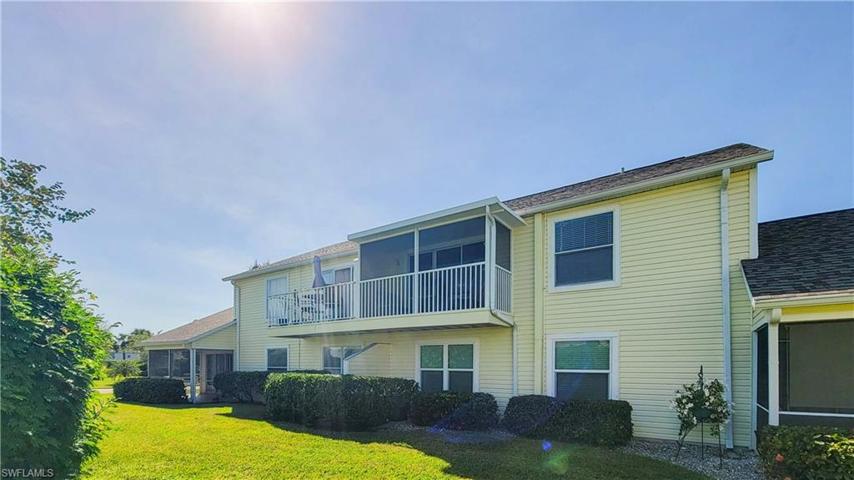 1599 Trafalgar LN-Naples-FL