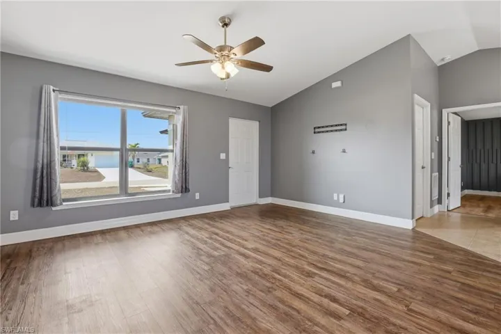 3017 Ne 2nd Ave, Cape Coral, Florida 33909
