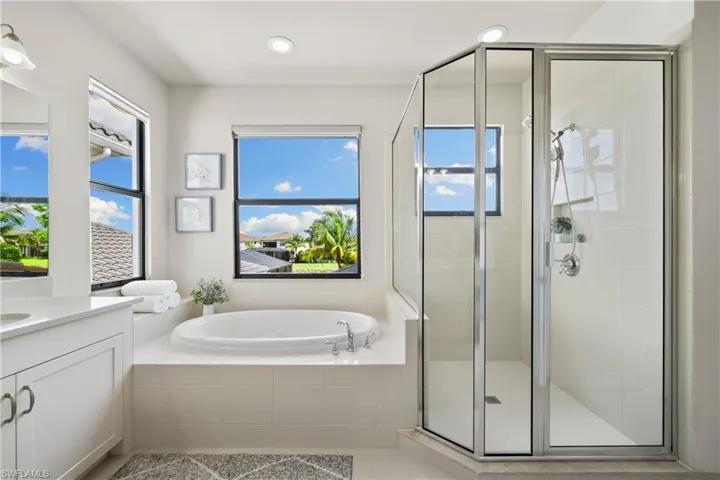 Bright and sunny master bath