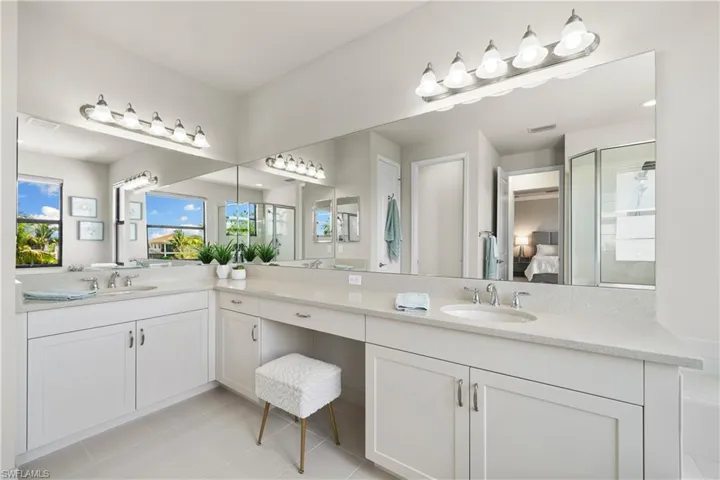 Spacious master bath