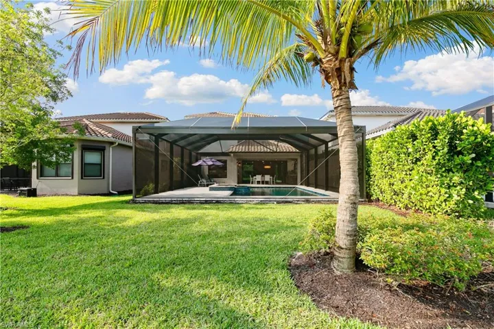 Beautiful lawn at rear of home
