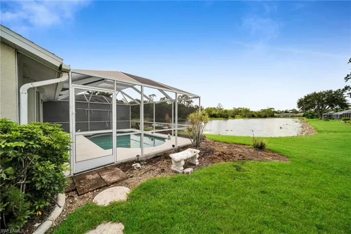 5500  Whitten  DR, Naples, FL 34104