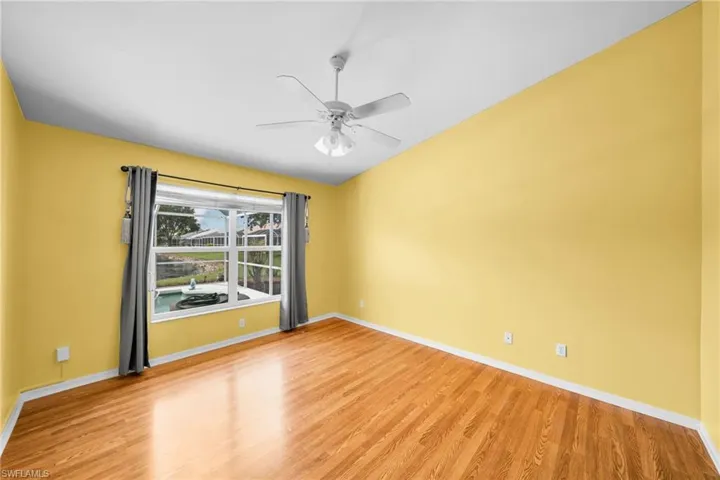 5500  Whitten  DR, Naples, FL 34104