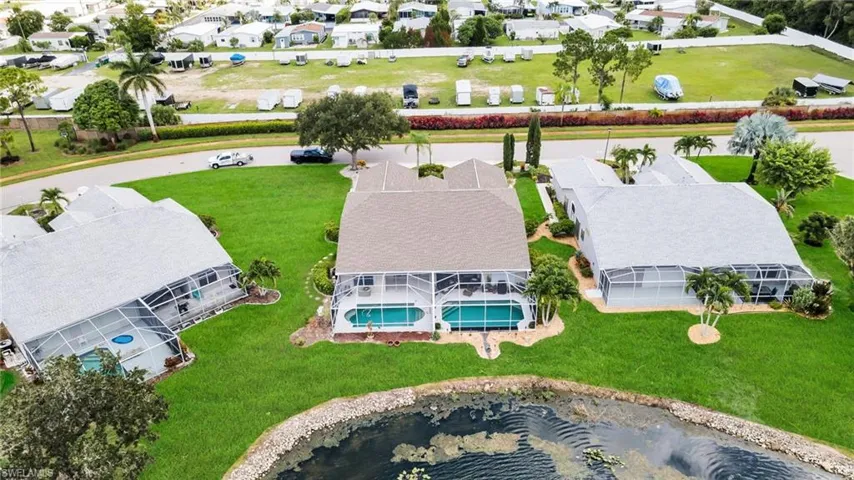 5500  Whitten  DR, Naples, FL 34104