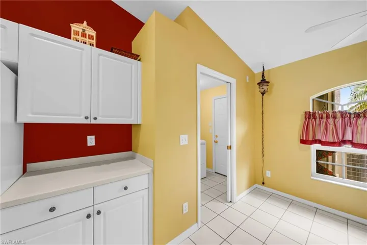5500  Whitten  DR, Naples, FL 34104