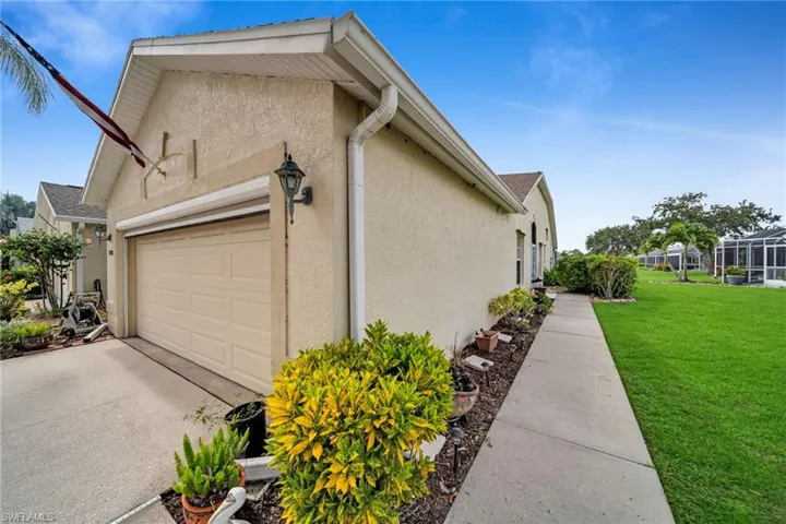 5500 Whitten Dr # 8, Naples, Florida 34104, 3 Bedrooms Bedrooms, ,2 BathroomsBathrooms,Residential,For Sale,Whitten,225063680