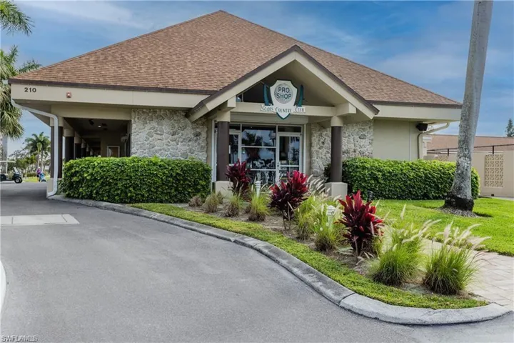 224 Palm Dr 8, Naples, Florida 34112