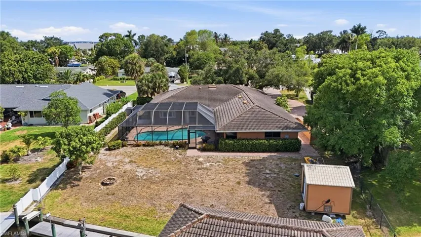 1860 Marina Cir, North Fort Myers, Florida 33903
