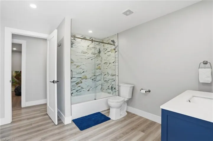 1860  Marina  CIR, North Fort Myers, FL 33903