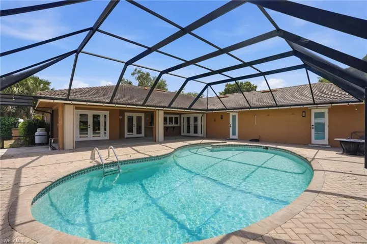 1860  Marina  CIR, North Fort Myers, FL 33903