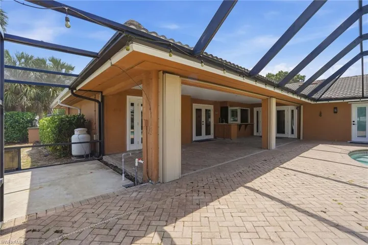 1860 Marina Cir, North Fort Myers, Florida 33903