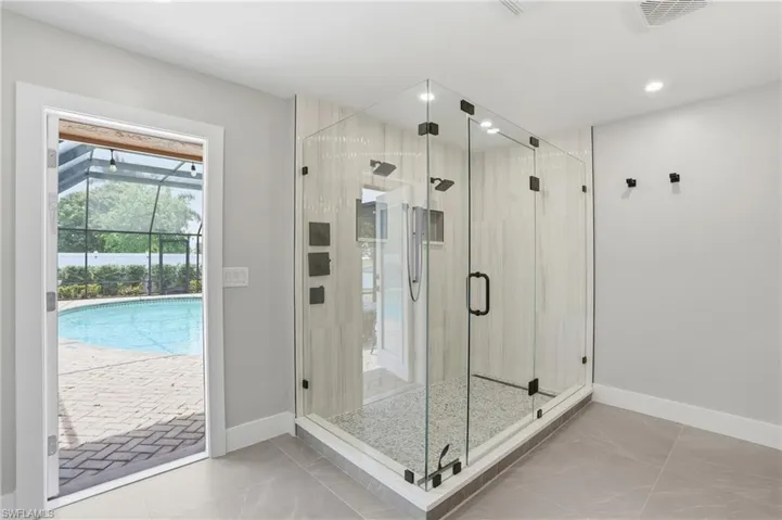 1860  Marina  CIR, North Fort Myers, FL 33903