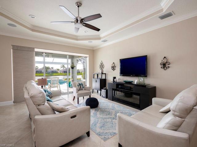 Living Room/Patio Access