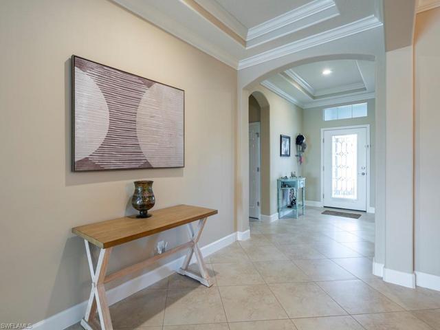 Foyer/Front Door