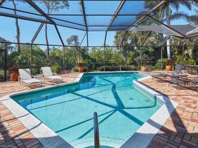 The tropical and lush greenery provides plenty of privacy!