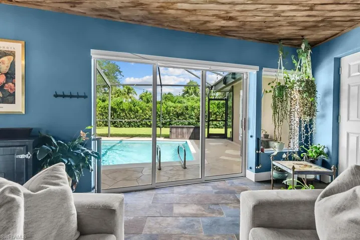 1380 Burgundy Dr, Fort Myers, Florida 33919