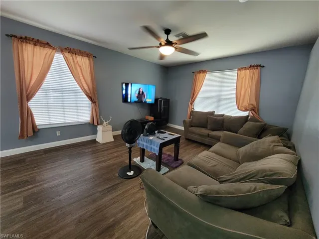 4409 Varsity Lakes Dr, Lehigh Acres, Florida 33971