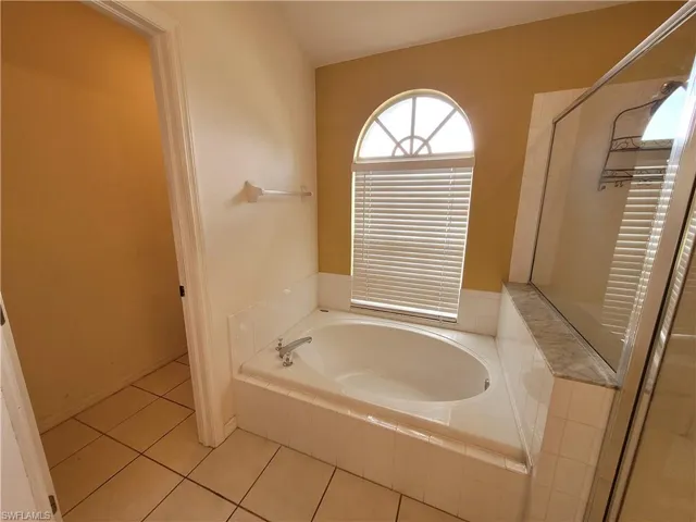 4409 Varsity Lakes Dr, Lehigh Acres, Florida 33971