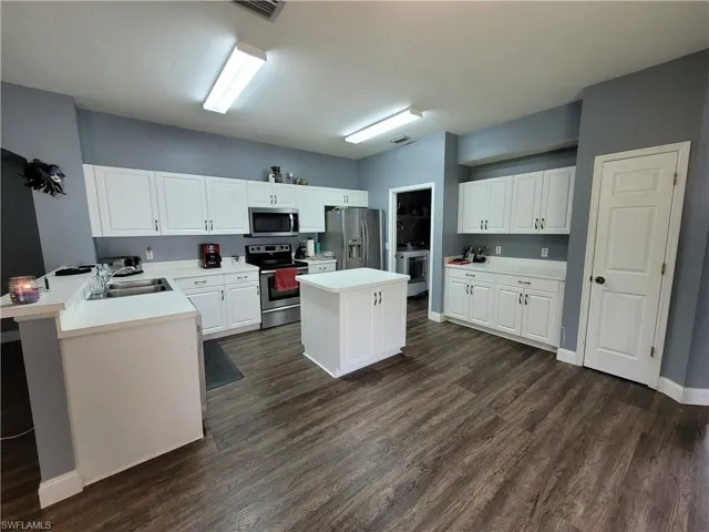 4409 Varsity Lakes Dr, Lehigh Acres, Florida 33971