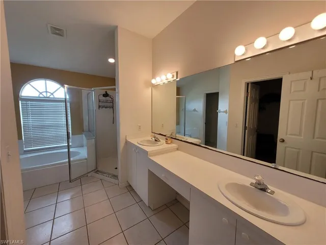 4409 Varsity Lakes Dr, Lehigh Acres, Florida 33971