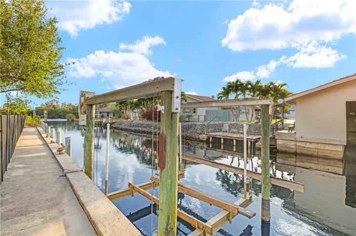 27130  Holly  LN, Bonita Springs, FL 34135