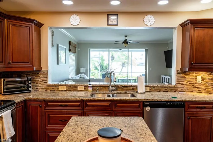 8340 Mystic Greens Way 1501, Naples, Florida 34113