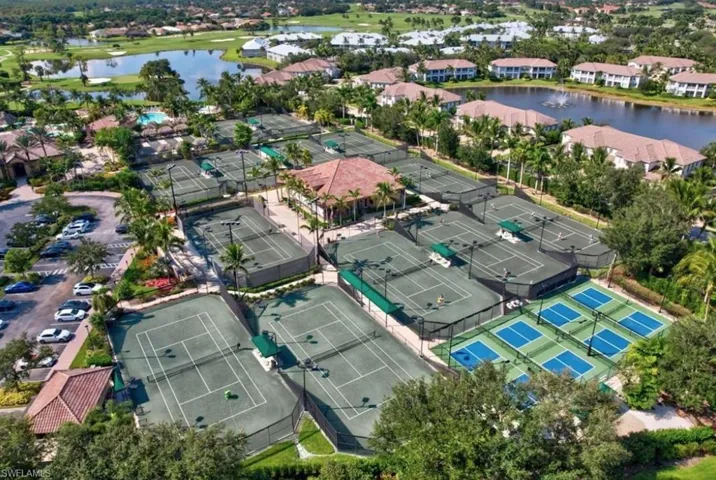 8340 Mystic Greens Way 1501, Naples, Florida 34113