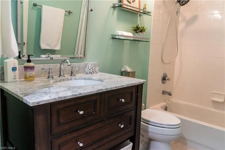 8340 Mystic Greens Way 1501, Naples, Florida 34113