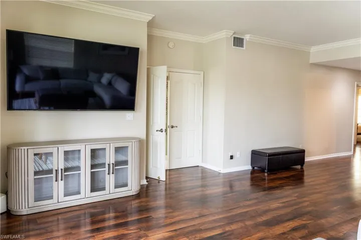 8340 Mystic Greens Way 1501, Naples, Florida 34113