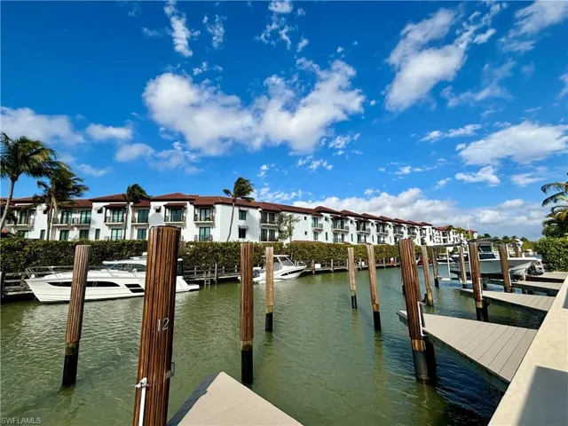 Dock area accommodates up to 25’ boat