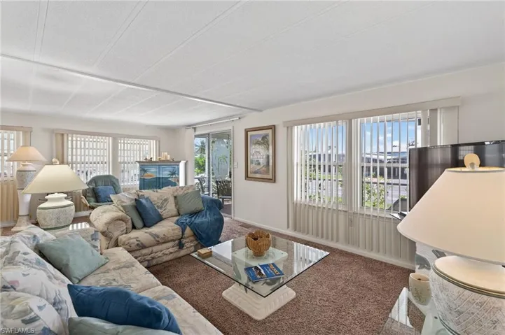 Spacious carpeted living room