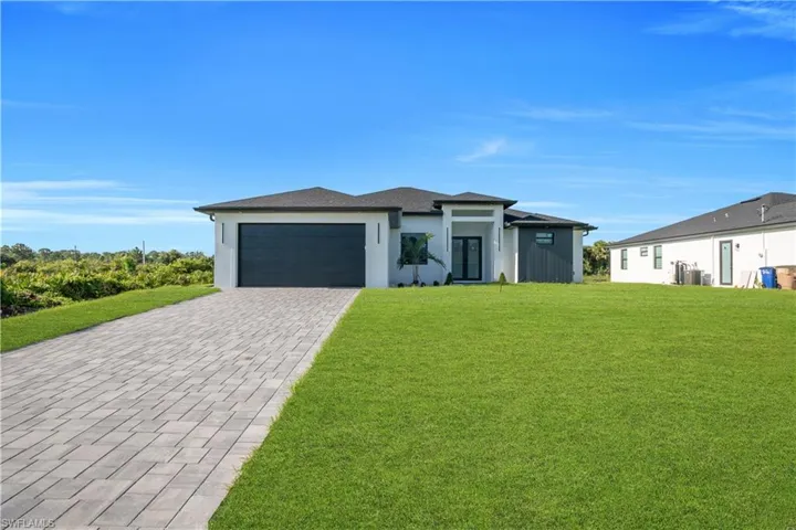 695 Whitmore Loop, Lehigh Acres, Florida 33972