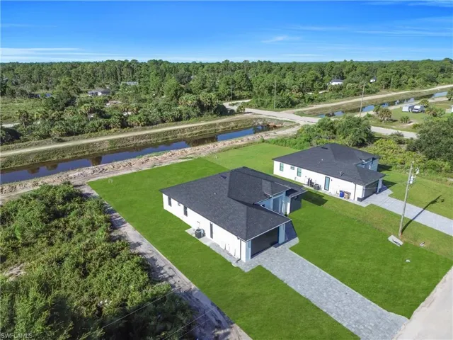 695 Whitmore Loop, Lehigh Acres, Florida 33972